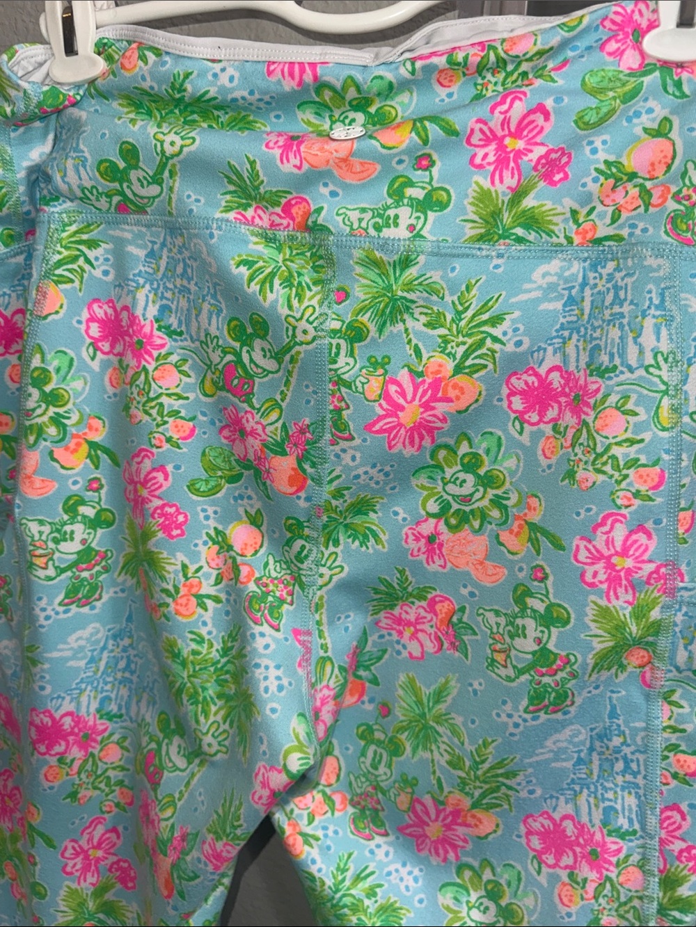 Lilly Pulitzer x Disney Luxletic Leggings Lilly Loves Disney Size Large - Picture 6 of 6
